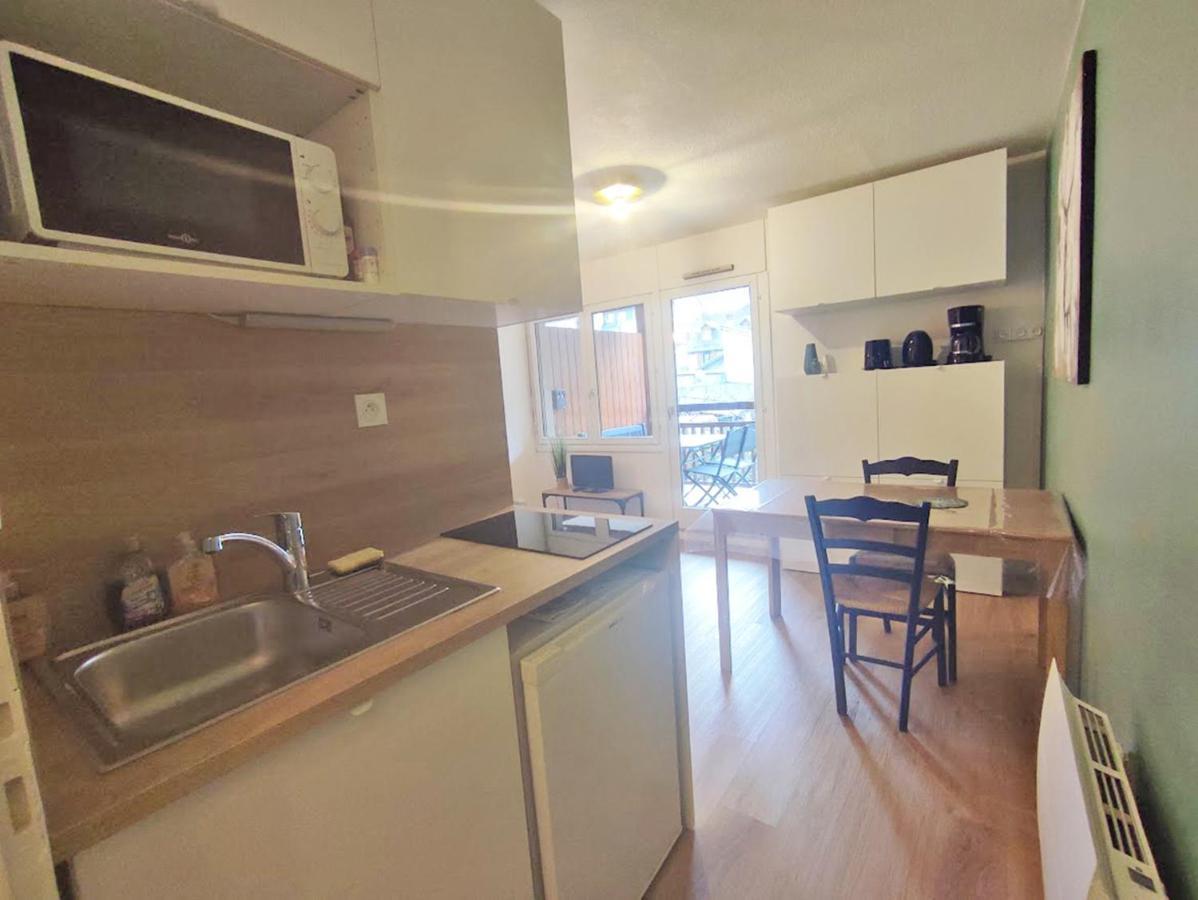 Appartamento Le Cerf Charmant, T2, Luchon, Wifi, Balcon, Ascenseur, 4 Personnes *