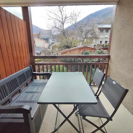 Le Cerf Charmant, T2, Luchon, Wifi, Balcon, Ascenseur, 4 Personnes Bagneres-de-Luchon Exterior photo